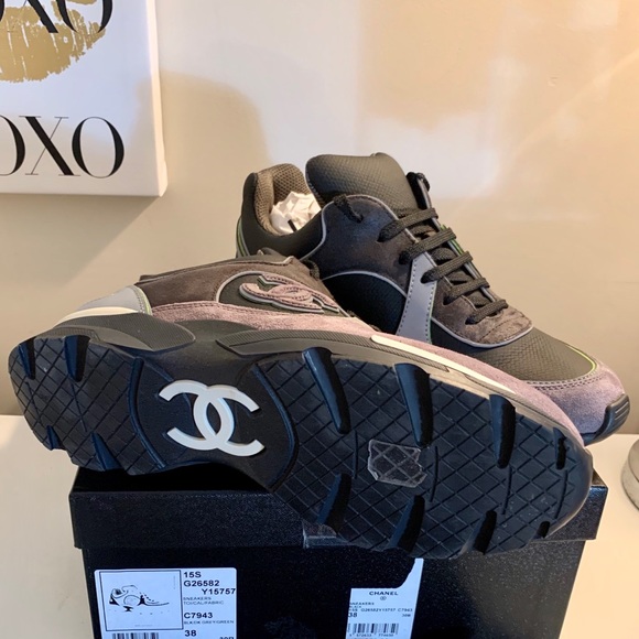 100% AUTHENTIC CHANEL Sneakers/Trainers Shoes. - Picture 2 of 15